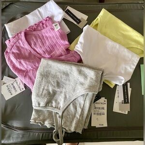 #126 A bundle of 5 size Medium Cropped Tank Top mix